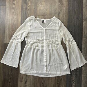 Divided H&M Bohemian Blouse Top Small Cream Lace Shere Flutter Sleeve Baby Doll
